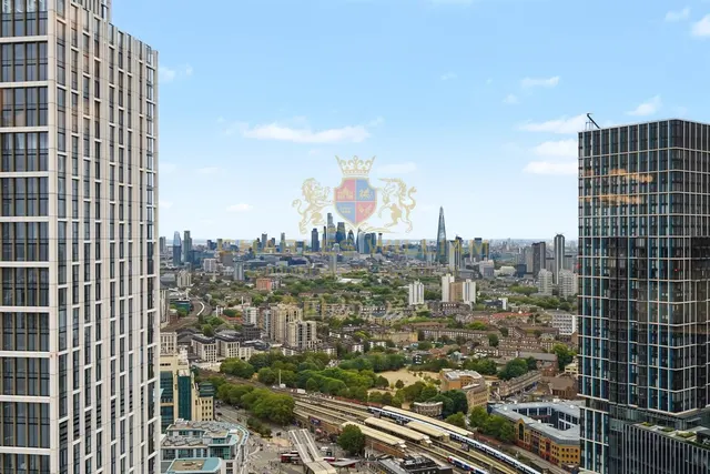 Photo 3 — Apartment A, Carnation Way, London