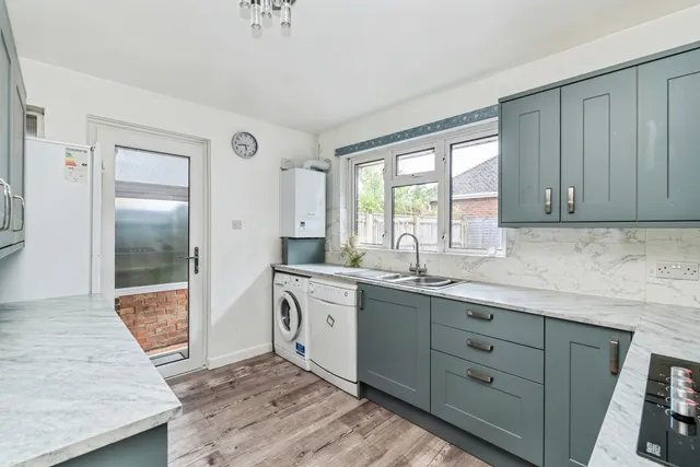 Northlands Road, Totton, SO40, photo 2