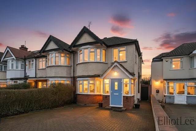 Drake Road, Harrow, HA2, photo 1
