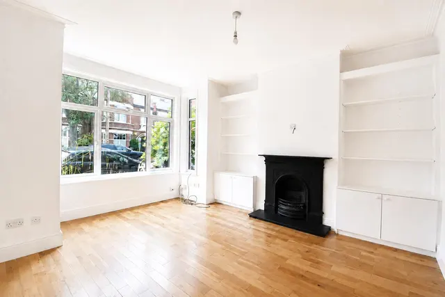 Cowley Road, Barnes, SW14, photo 2