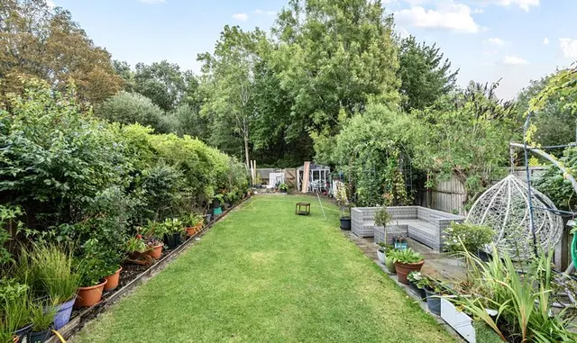 Photo 2 — The Greenway, Epsom, KT18