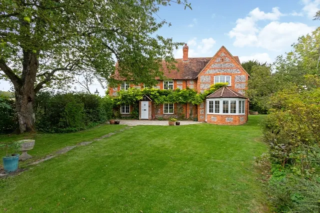 Cholderton Road Newton Toney SP4, photo 1