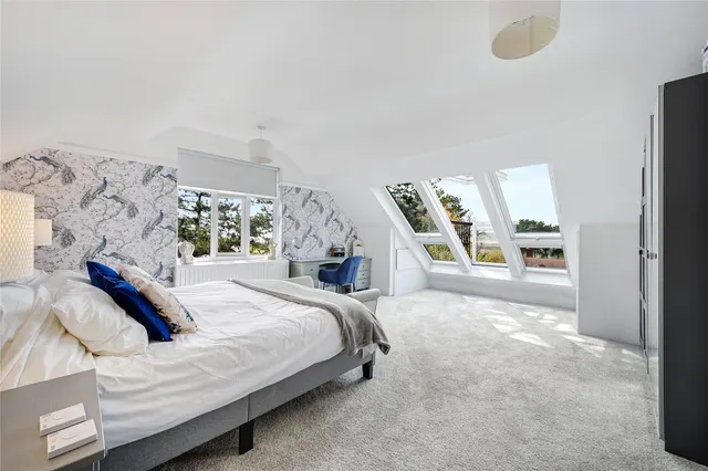 Feather Lane, Heswall, CH60, photo 3