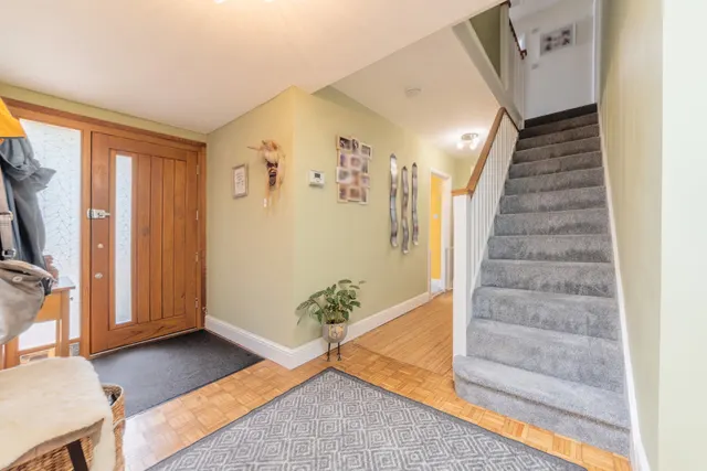 Gimble Way, Pembury, TN2, photo 3