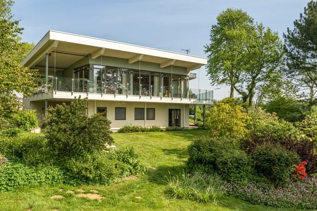 Haremere Hill, Etchingham, TN19, photo 1