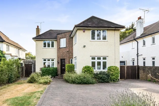Watling Knoll Radlett WD7, photo 1