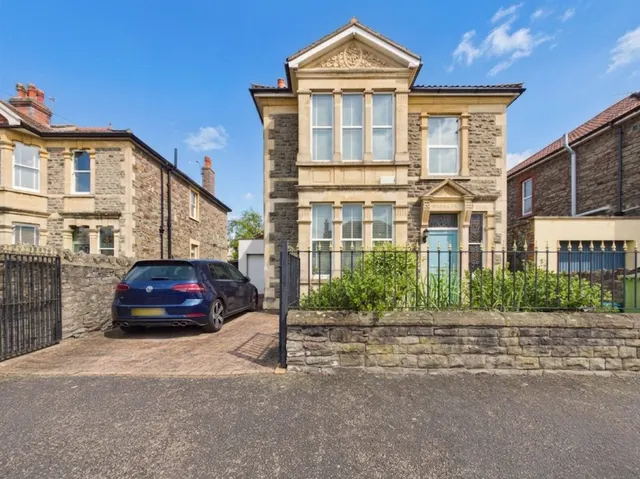 Charlton Road, Kingswood, BS15, photo 1