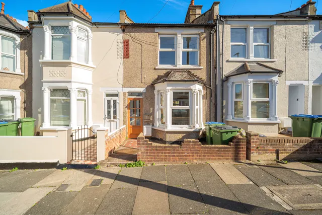 Owenite Street, Abbey Wood, SE2, photo 1