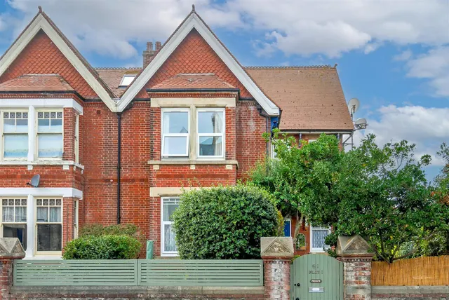 Arundel Road, Littlehampton, photo 1