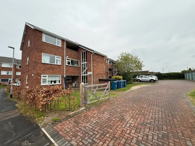 Beech Lodge, Bingham, NG13, photo 2