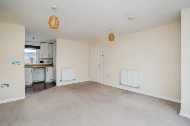 Foxtail Road, Waterlooville, PO7, photo 3
