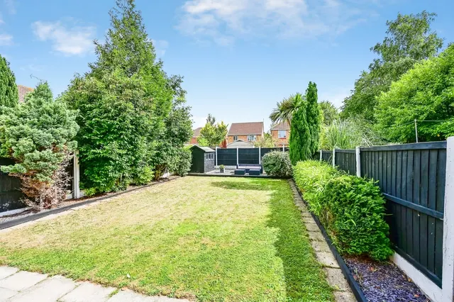 Kirkstead Walk, Liverpool, L31, photo 3