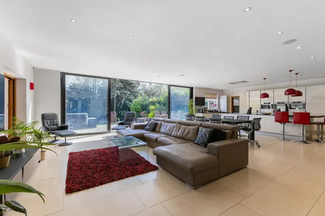 Photo 2 — Valencia Road, Stanmore, HA7