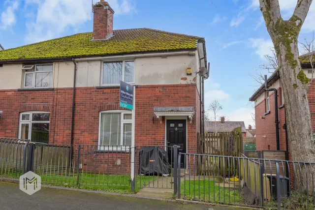 Pimlott Road, Bolton, BL1 8TW, photo 1