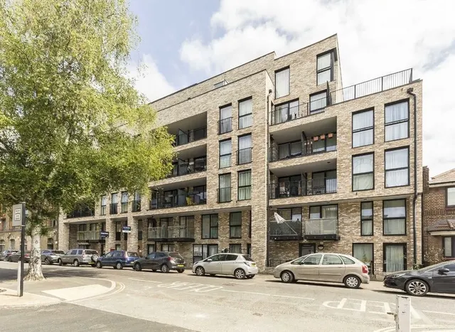 Blue Anchor Lane, Bermondsey, SE16, photo 1