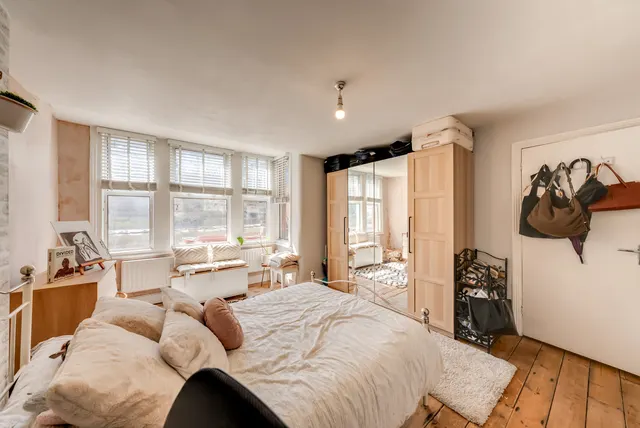 Photo 2 — Dartford, DA1 2BD