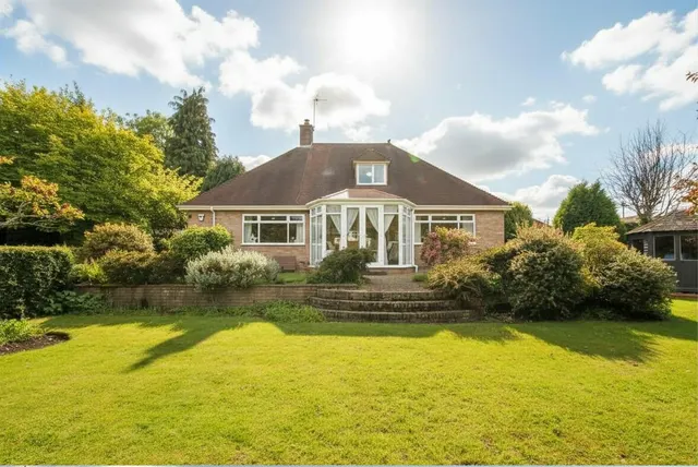 Chaddesley Road, Kidderminster, photo 1