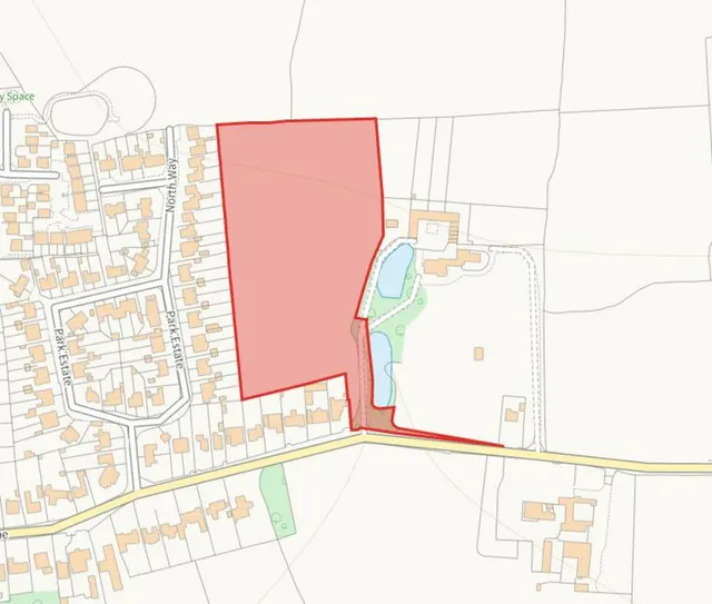 Weston Lane, Shavington, CW2, photo 1