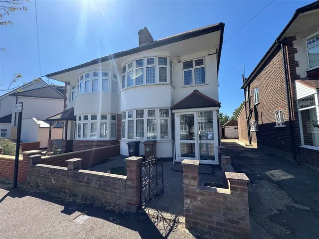 The Risings, Walthamstow, E17, photo 1