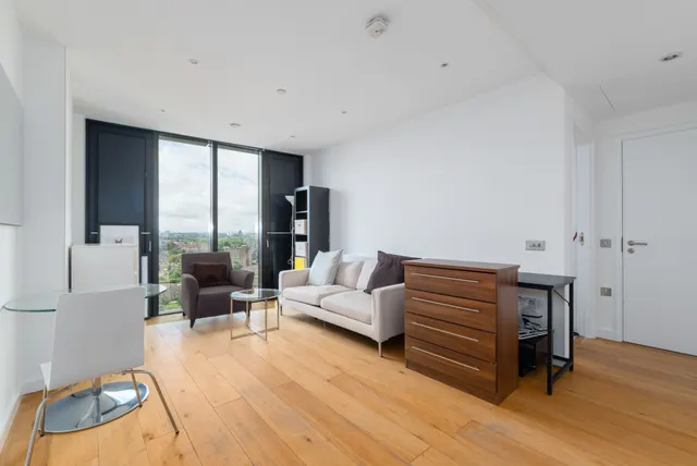 Walworth Road, London, SE1, photo 1