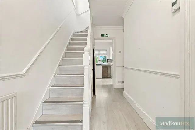 Great Cambridge Road, Cheshunt, EN8, photo 2