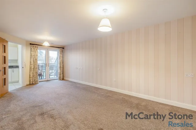 Wood Road, Wolverhampton, WV6, photo 2