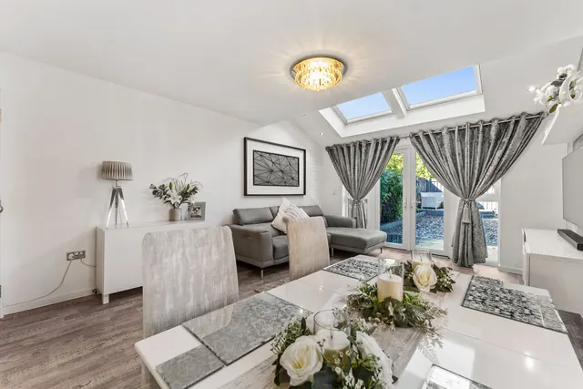 Ditton Drive, Halewood, L26, photo 2