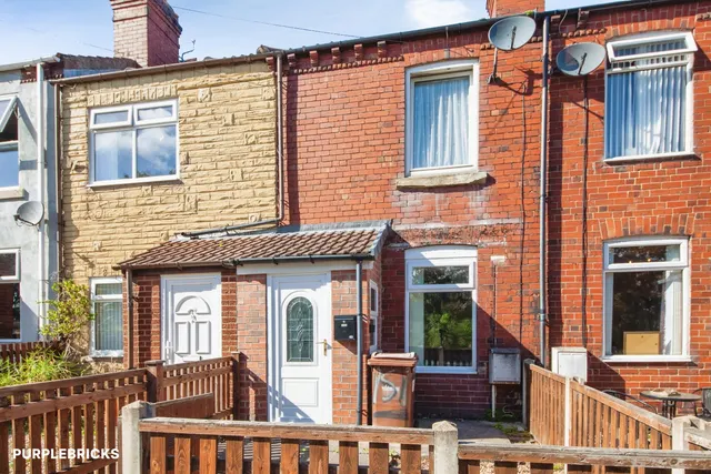 Weeland Road, Sharlston Common, WF4, photo 1