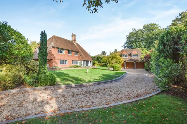 Links Lane, Rowlands Castle, PO9, photo 1