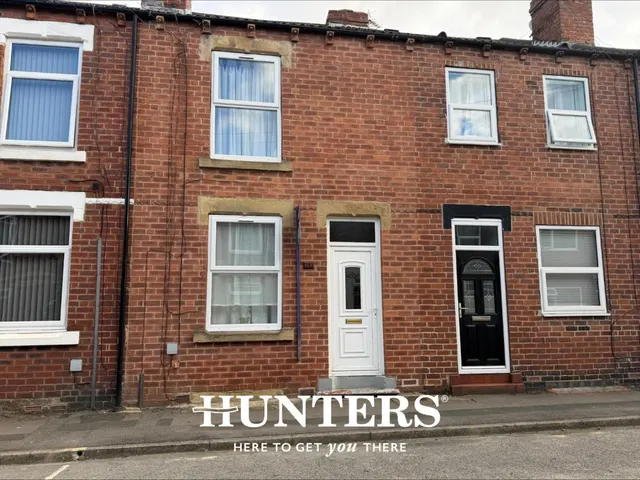 Ambler Street, Castleford, photo 1