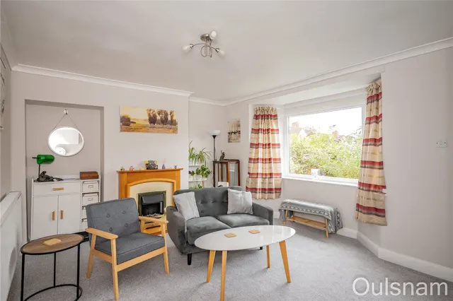 Photo 3 — Perryfields Crescent, Bromsgrove, Worcestershire, B61 8ST