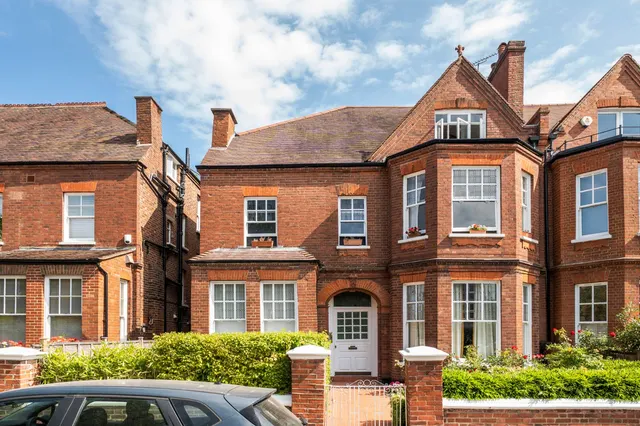 Lambolle Road, Belsize Park, London, NW3, photo 1