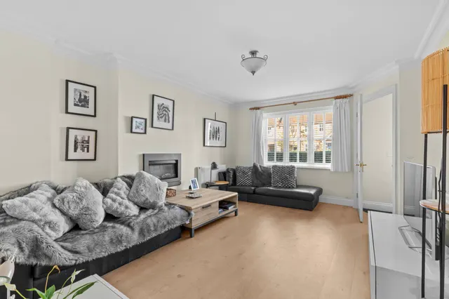 Augustine Mews, Great Missenden, HP16, photo 2