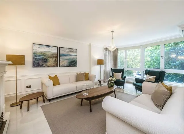 Photo 2 — Hyde Park Crescent, Connaught Village, W2