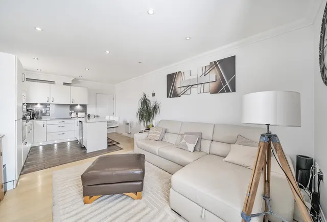 Photo 2 — Woodcote Road, Wallington, SM6 0PU