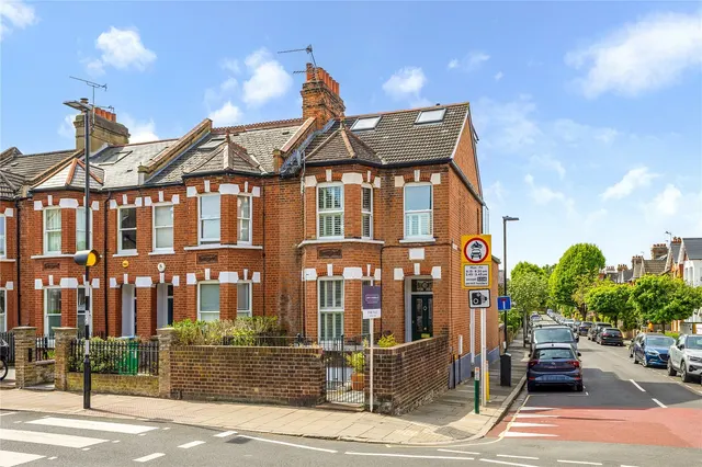 Crown Road, Twickenham, TW1, photo 1