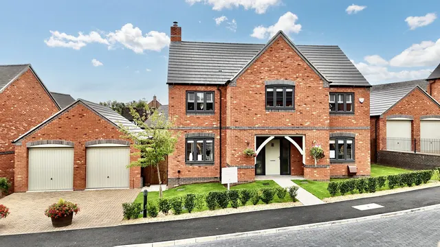 Meadowside View, Alton, ST10, photo 1