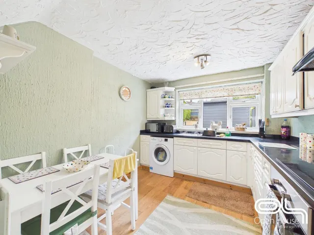 Davey Place, Rugeley, WS15, photo 3