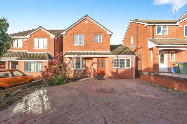 Waterfall Lane, Cradley Heath, photo 1