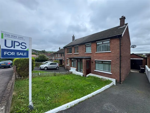 Church Crescent, Glengormley, BT36, photo 1
