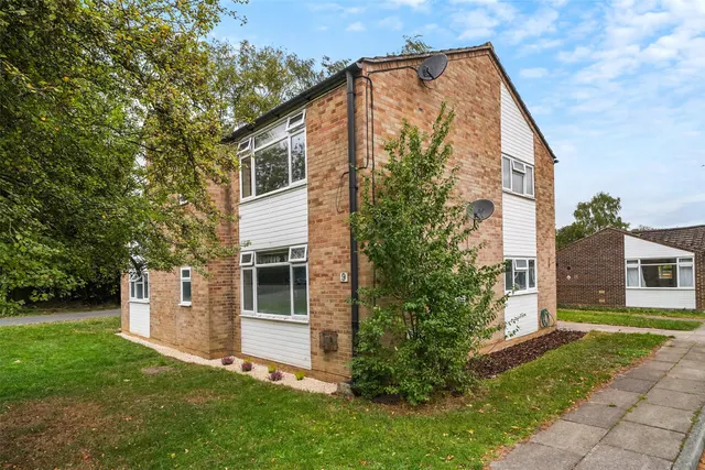 Edenside Road, Great Bookham, KT23, photo 1