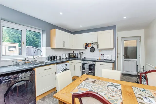 Beechings Close, Wisbech St. Mary, PE13, photo 2