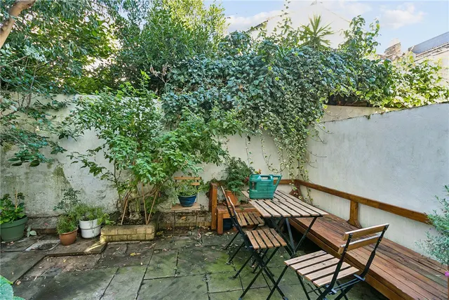 Princess May Road, Stoke Newington, N16, photo 3
