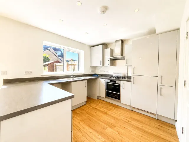 Fairway Drive, Chelmsford, CM3, photo 2