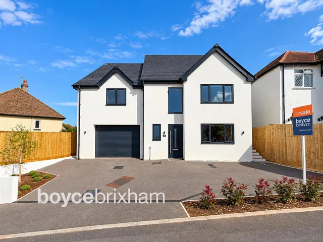 Castor Road, Brixham, photo 1