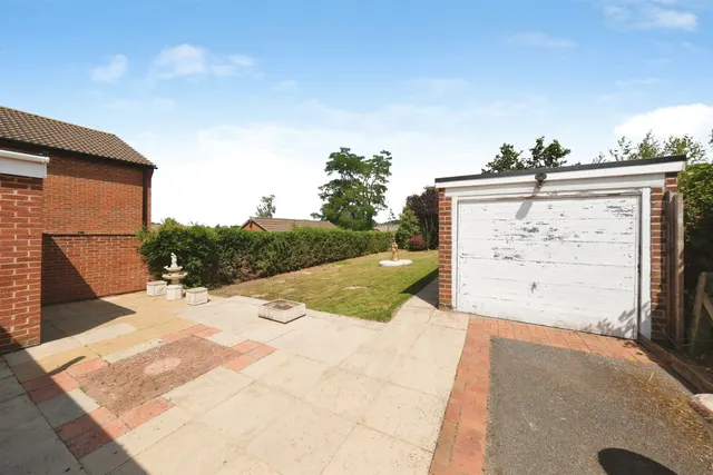 Hobsic Close, Brinsley, NG16, photo 2