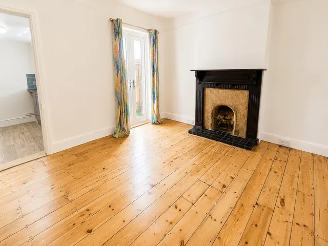 Photo 3 — Three Crowns Road, Colchester, CO4 5AD