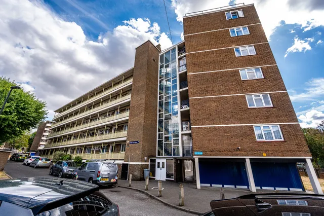 20 Holly Tree House, Brockley Road, London, photo 1