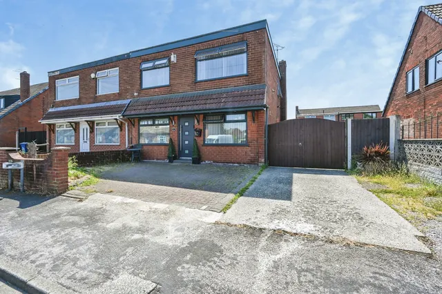 Coppice Drive, Wigan, WN3, photo 1