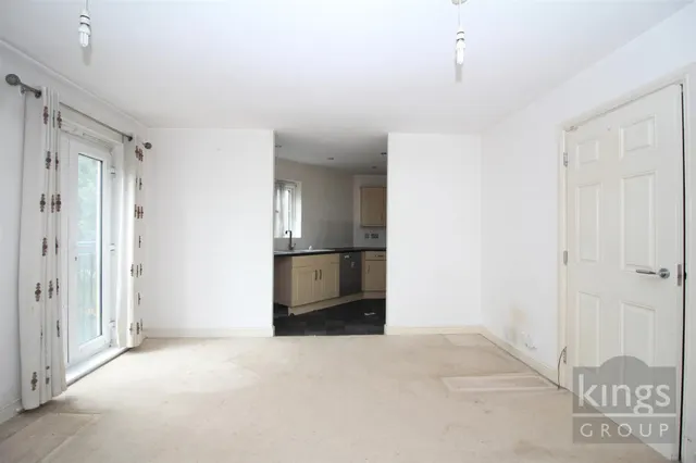Bromley Close., Harlow, CM20, photo 2